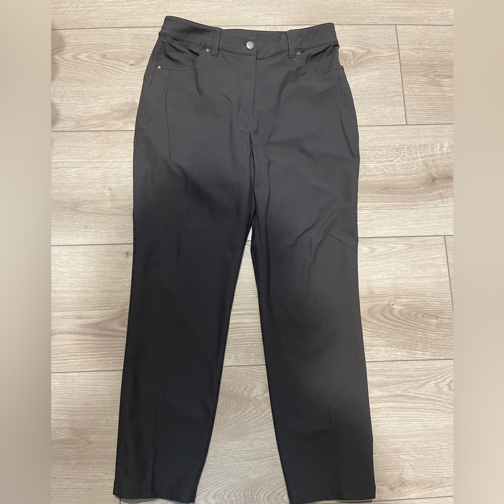 Womens gray Lululemon pants size 8